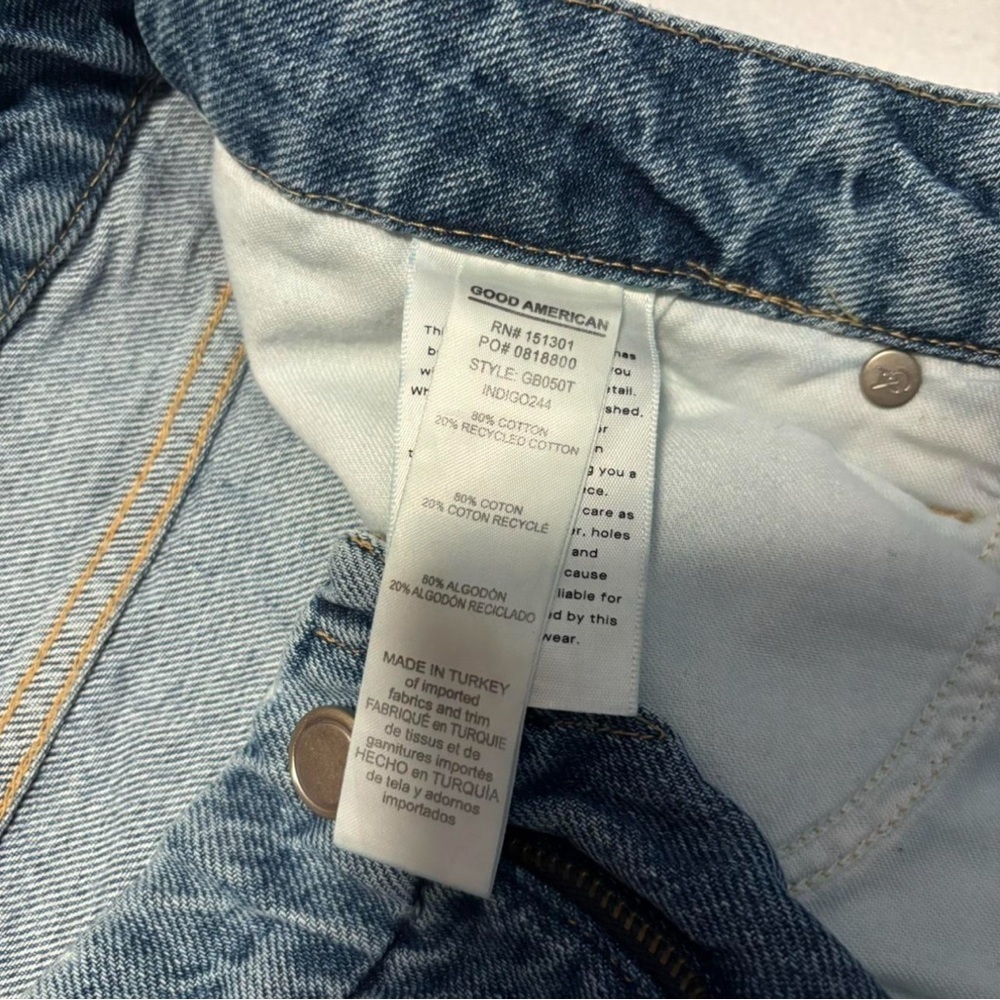 Good American Sz 18 Good Boy Jeans High Rise Straight Leg Distressed Light Wash - Picture 7 of 7